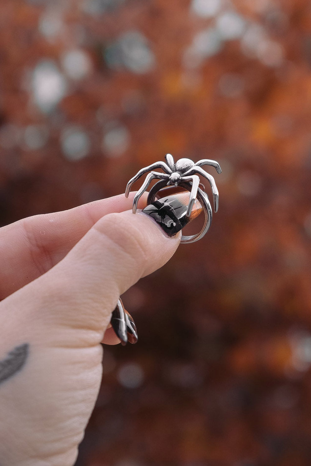 vintage goth silver spider ring
