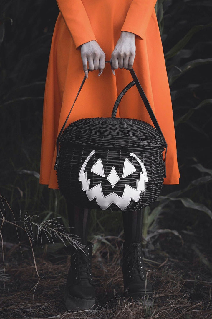 Haunted Hallows Picnic Basket [BLACK] - bags & wallets - VampireFreaks - Lively Ghosts