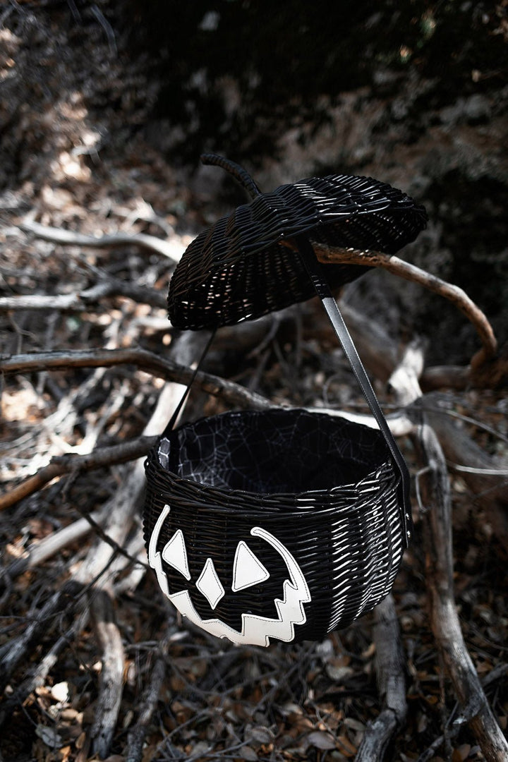 Haunted Hallows Picnic Basket [BLACK] - bags & wallets - VampireFreaks - Lively Ghosts