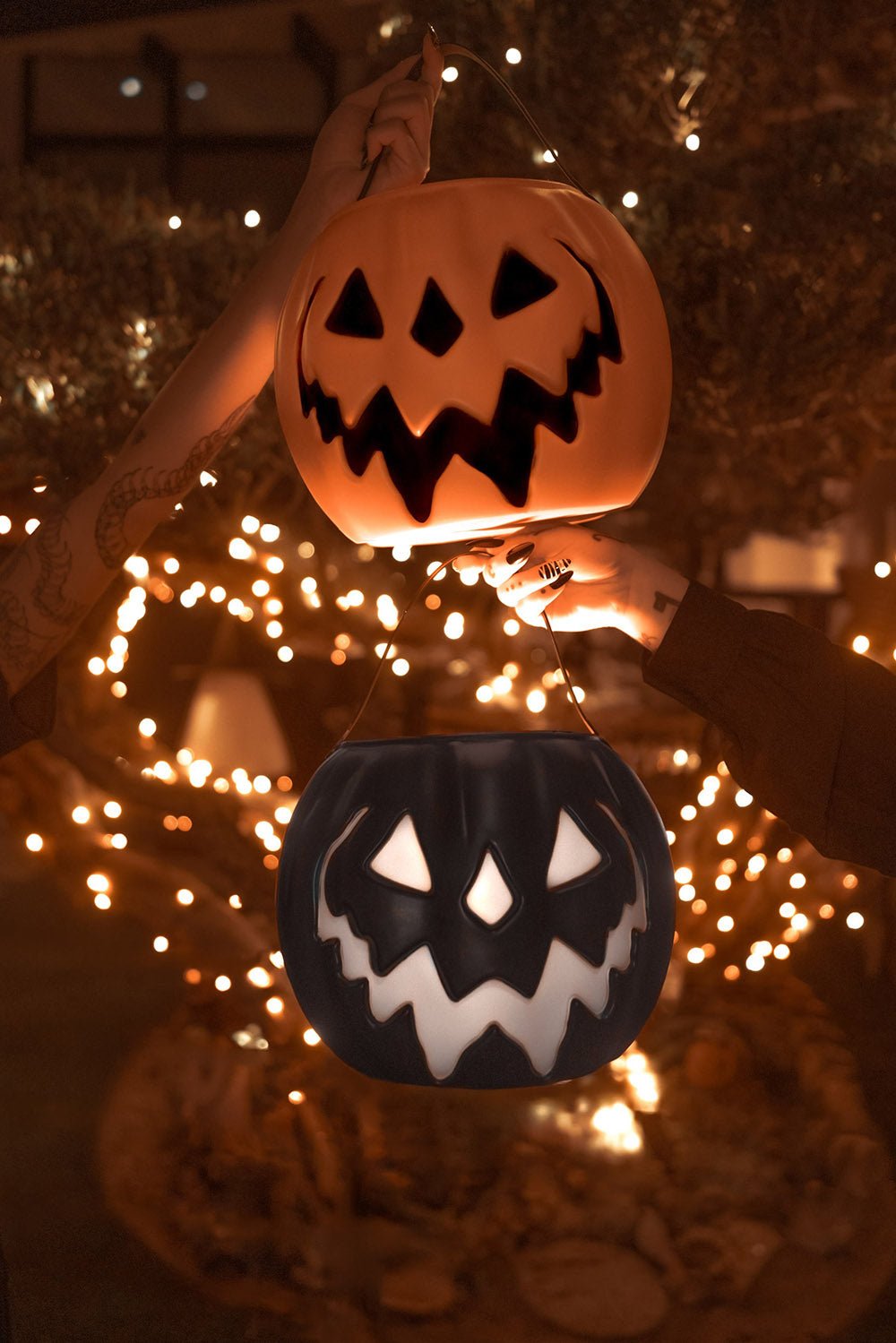 Haunted Hallows Pumpkin Pail [BLACK] - bags & wallets - VampireFreaks - Lively Ghosts