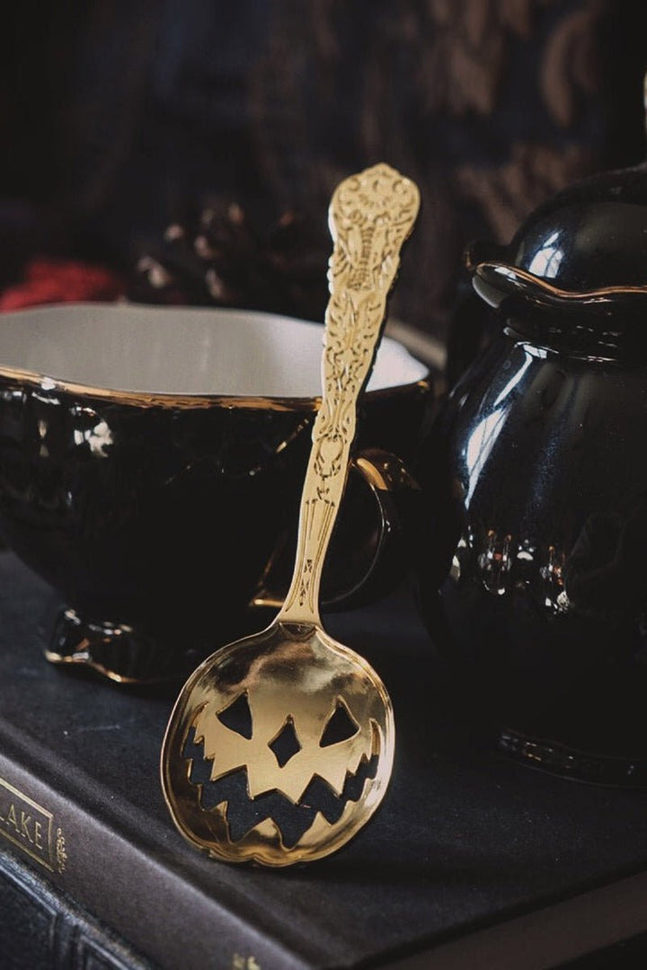 Haunted Hallows Tea Spoon Set of 2 - housewares - VampireFreaks - Lively Ghosts