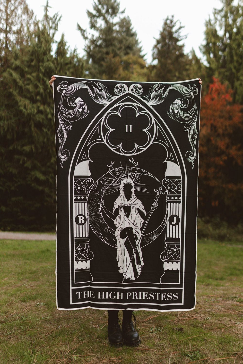 High Priestess Tarot Tapestry - housewares - VampireFreaks - The Pretty Cult