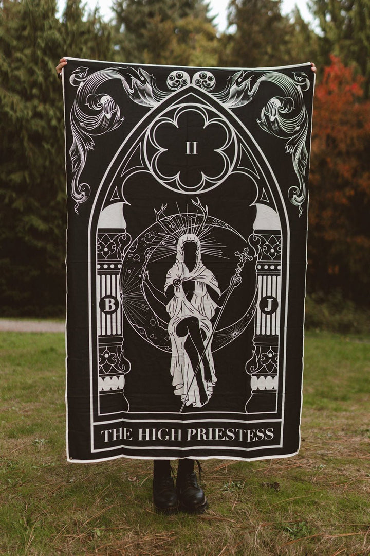 High Priestess Tarot Tapestry - housewares - VampireFreaks - The Pretty Cult