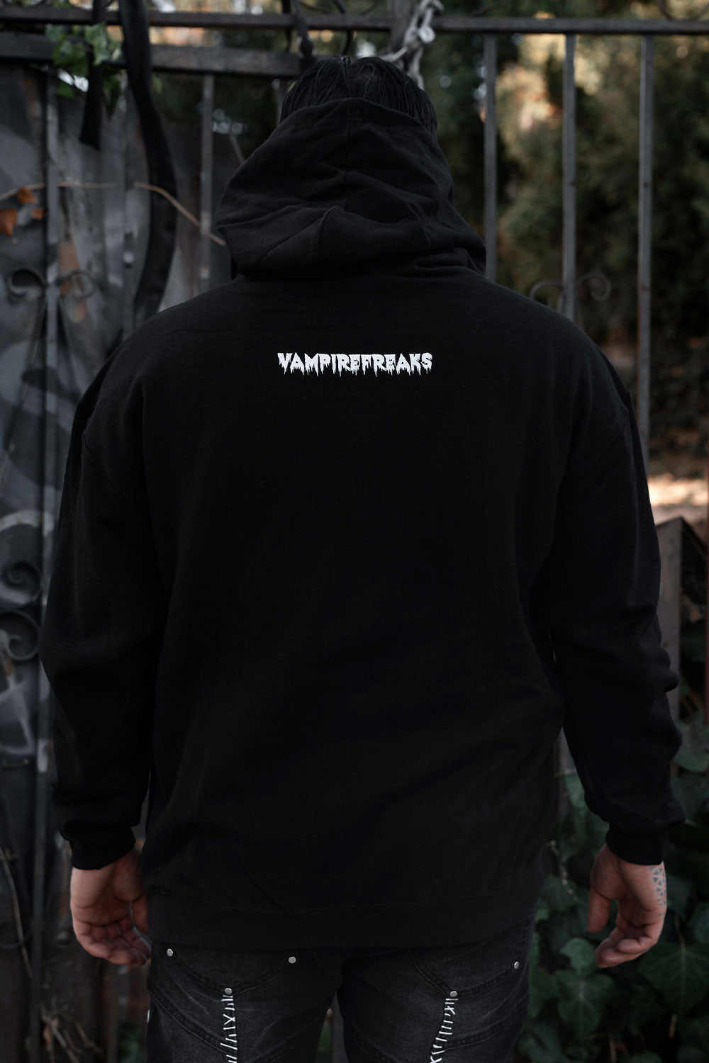 VampireFreaks Dead Mans Chest hoodie with large blue octopus artwork for gothic streetwear steampunk fashion and ocean horror aesthetics