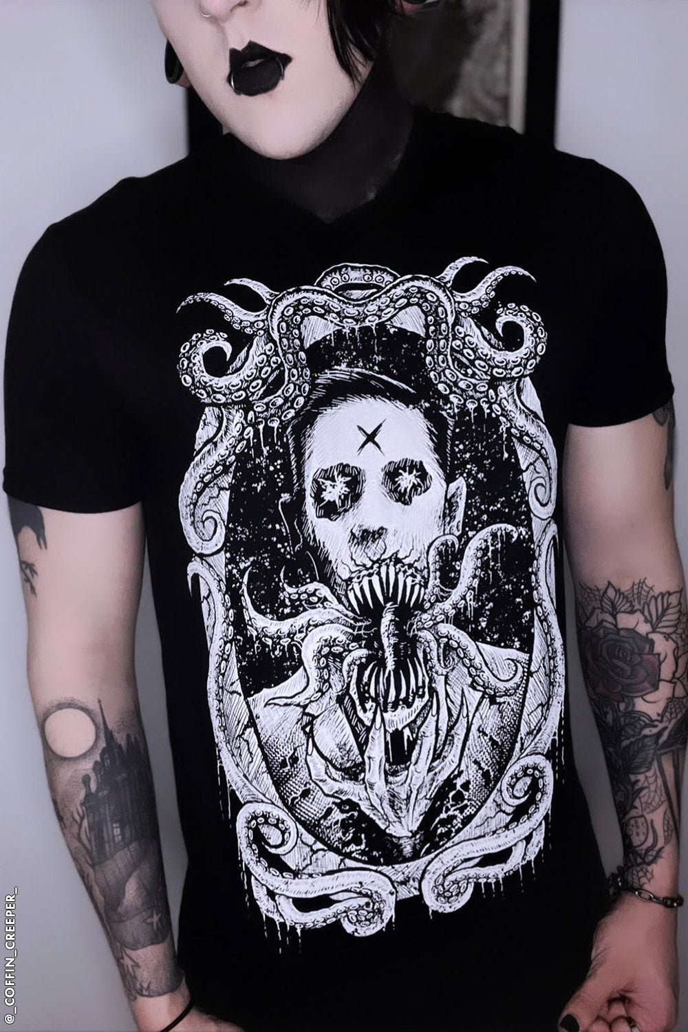 H.P. Lovecraft T-shirt - graphic t-shirt - VampireFreaks - VampireFreaks