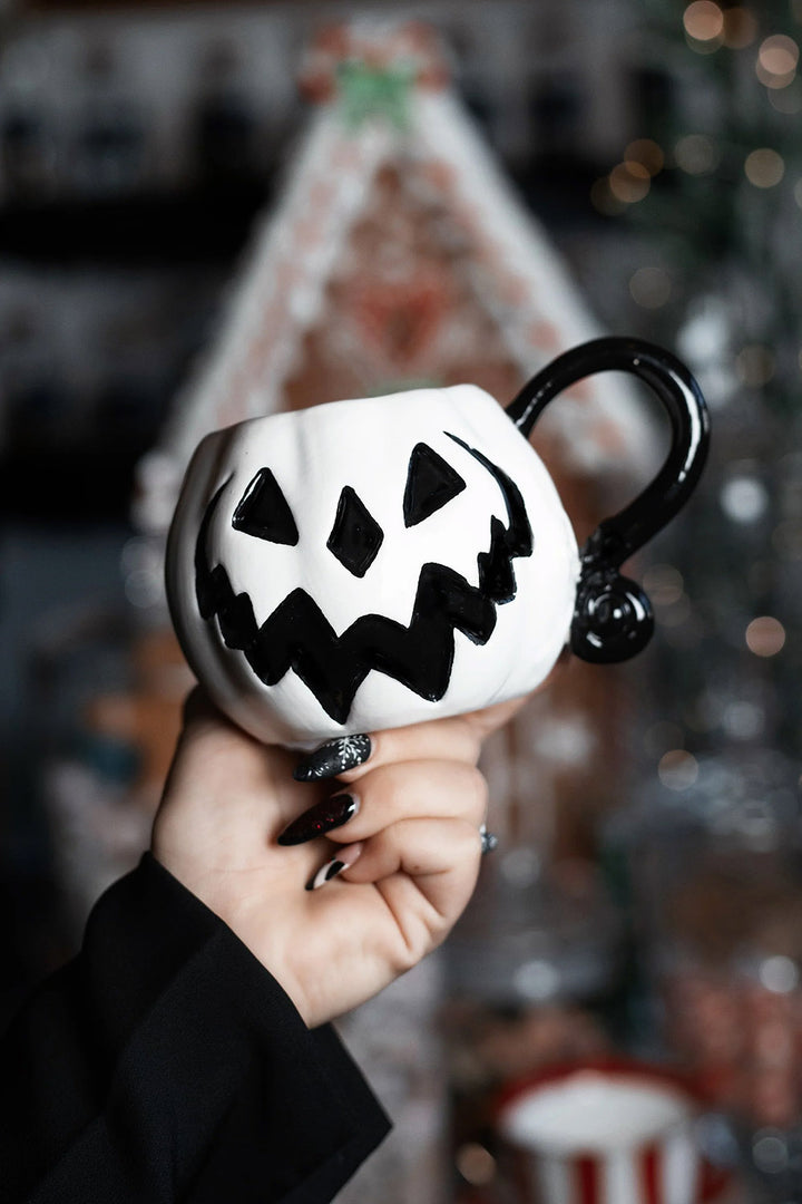 White Pumpkin Haunted Hallows Mug [WHITE]