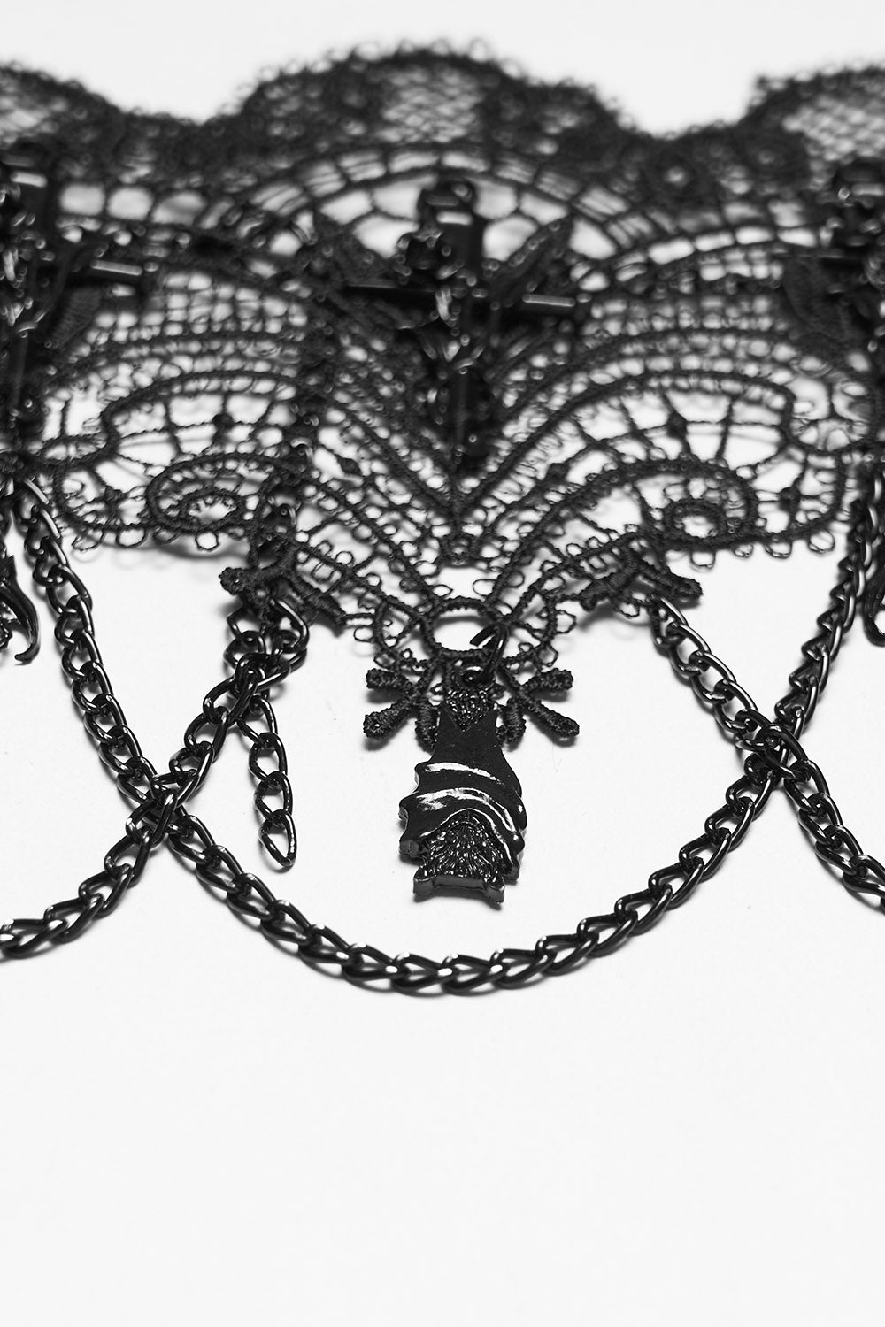 elegant dark lace choker
