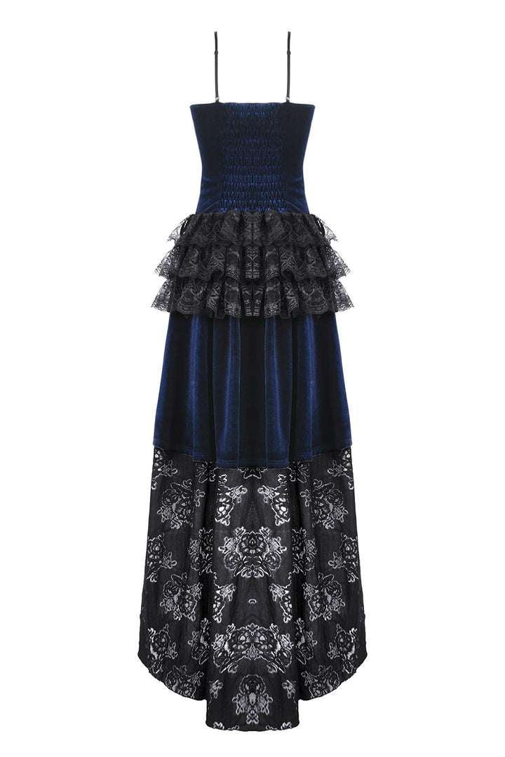 ruffled long maxi dress with back train made of lace