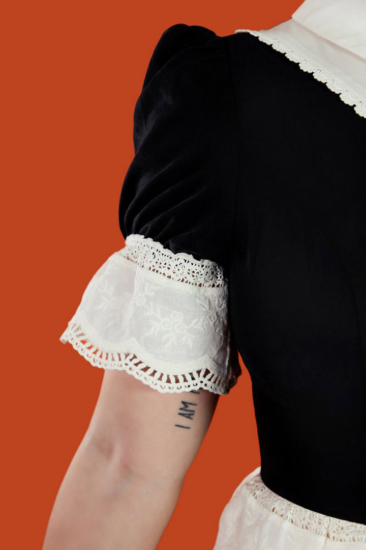 lace shoulder puffed sleeve dress