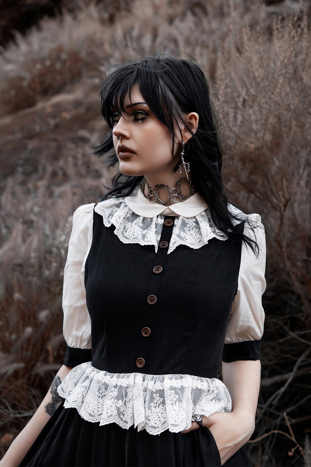 womens black and white lace dress