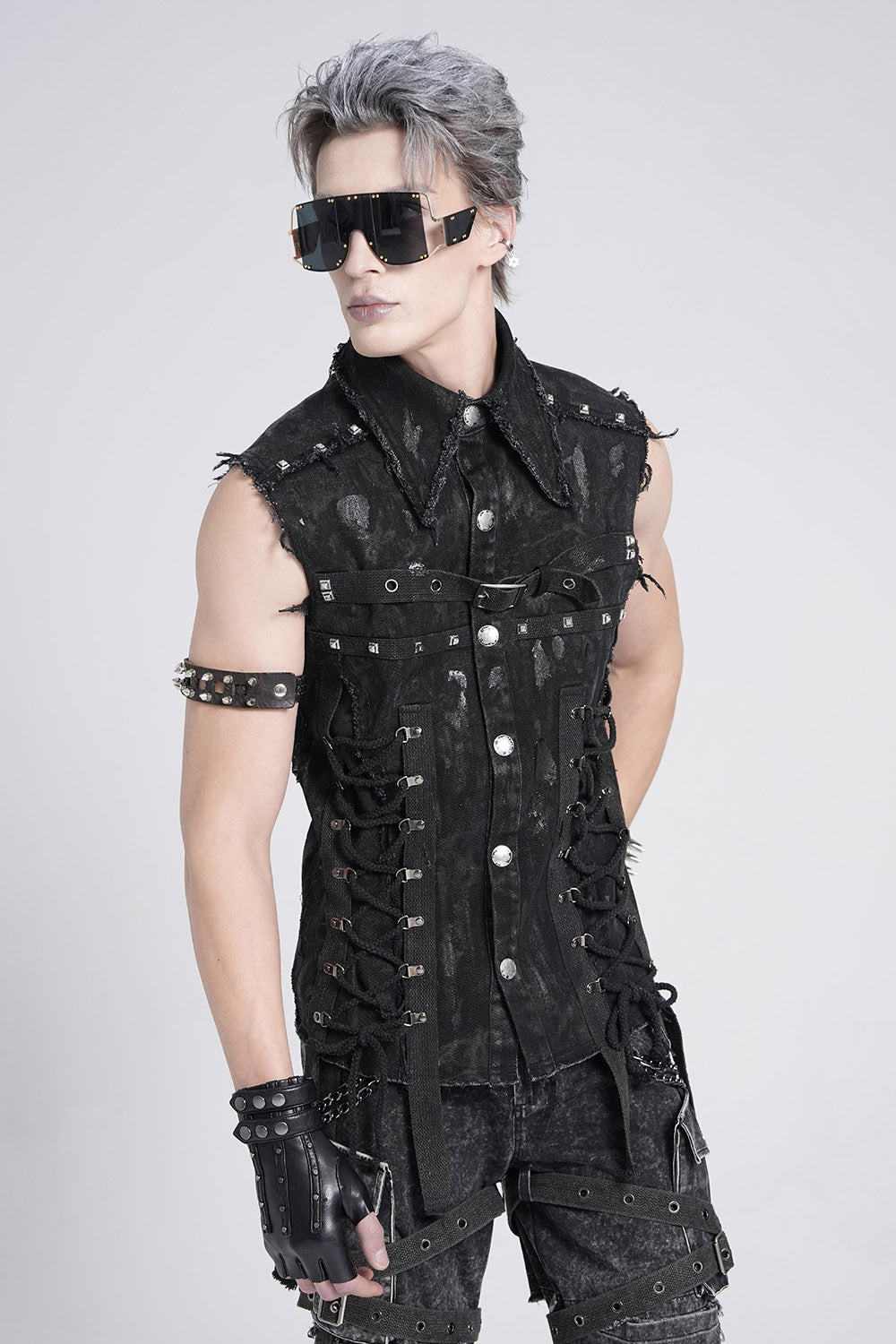 Mutiny Distressed Sleeveless Vest – VampireFreaks