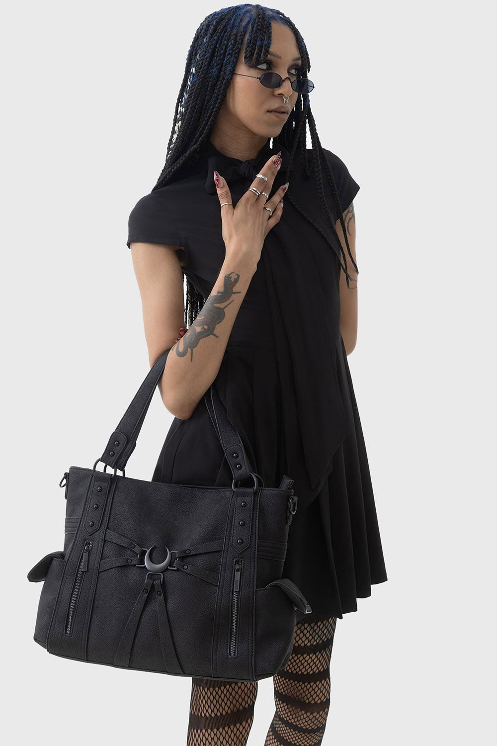 extra large gothic purse with pockets