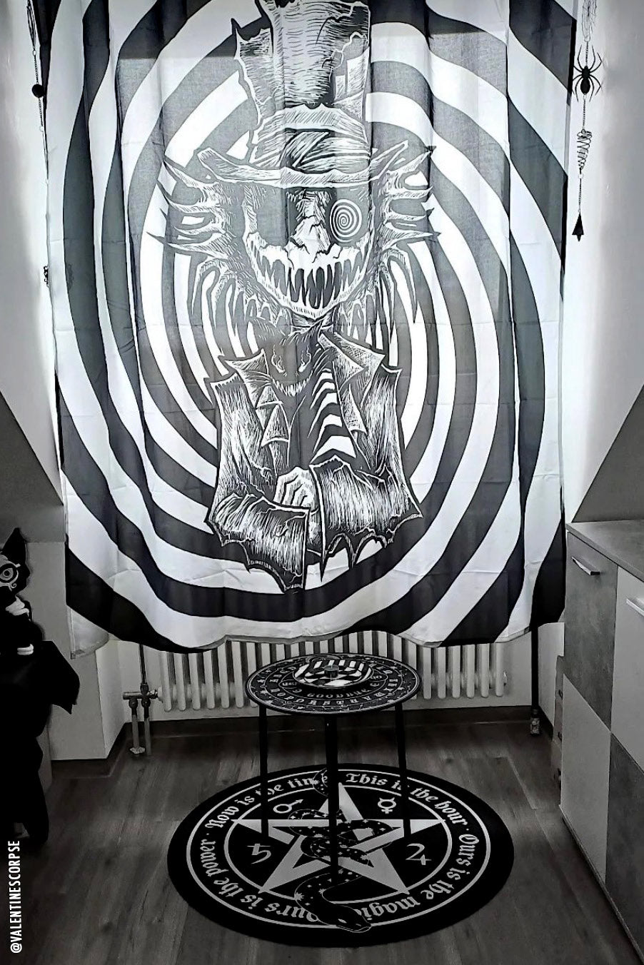 Cortina de ducha Mad as a Hatter