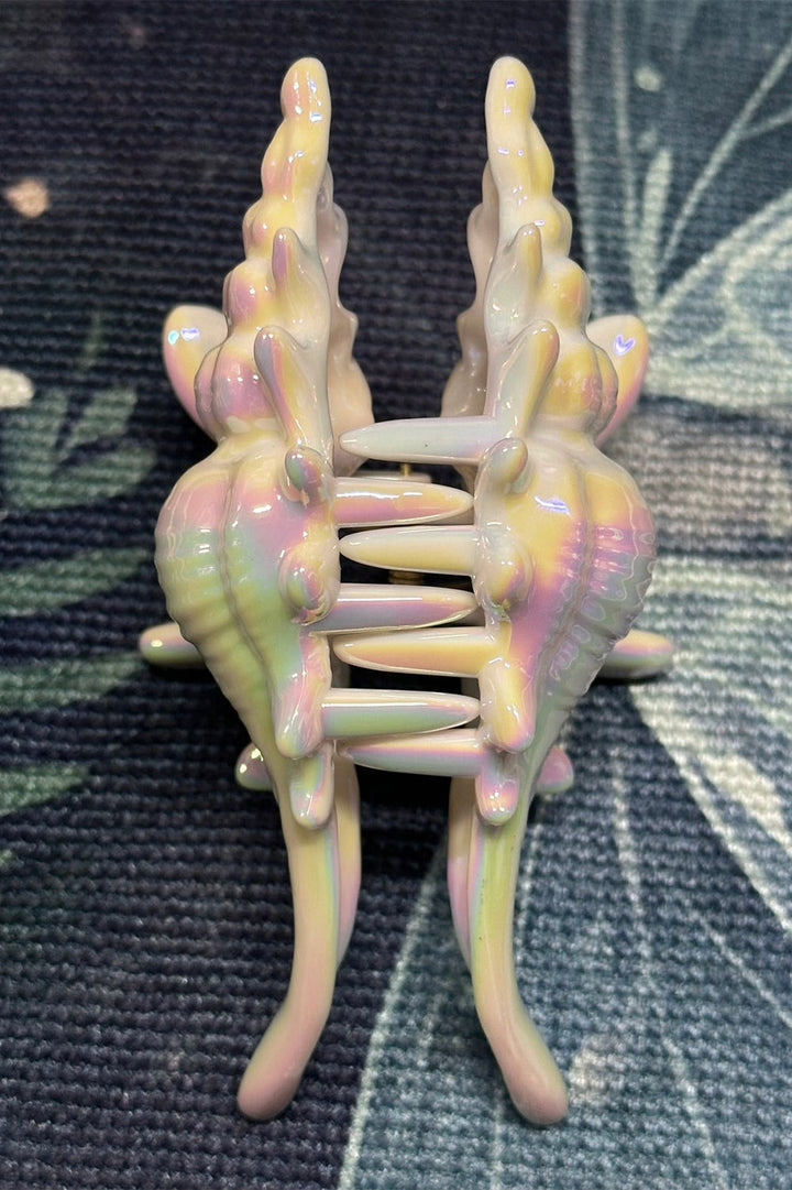 shell mermaidcore hair claw clip 