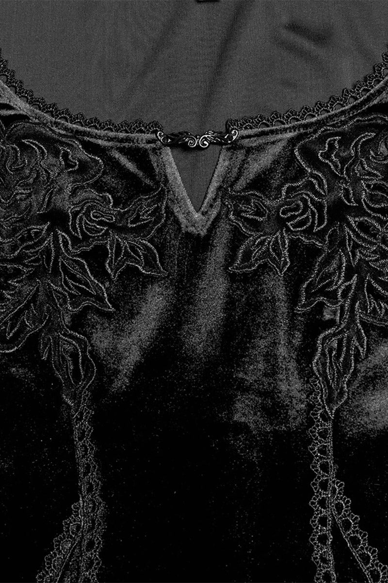 lace-up gothic gown with embroidery 