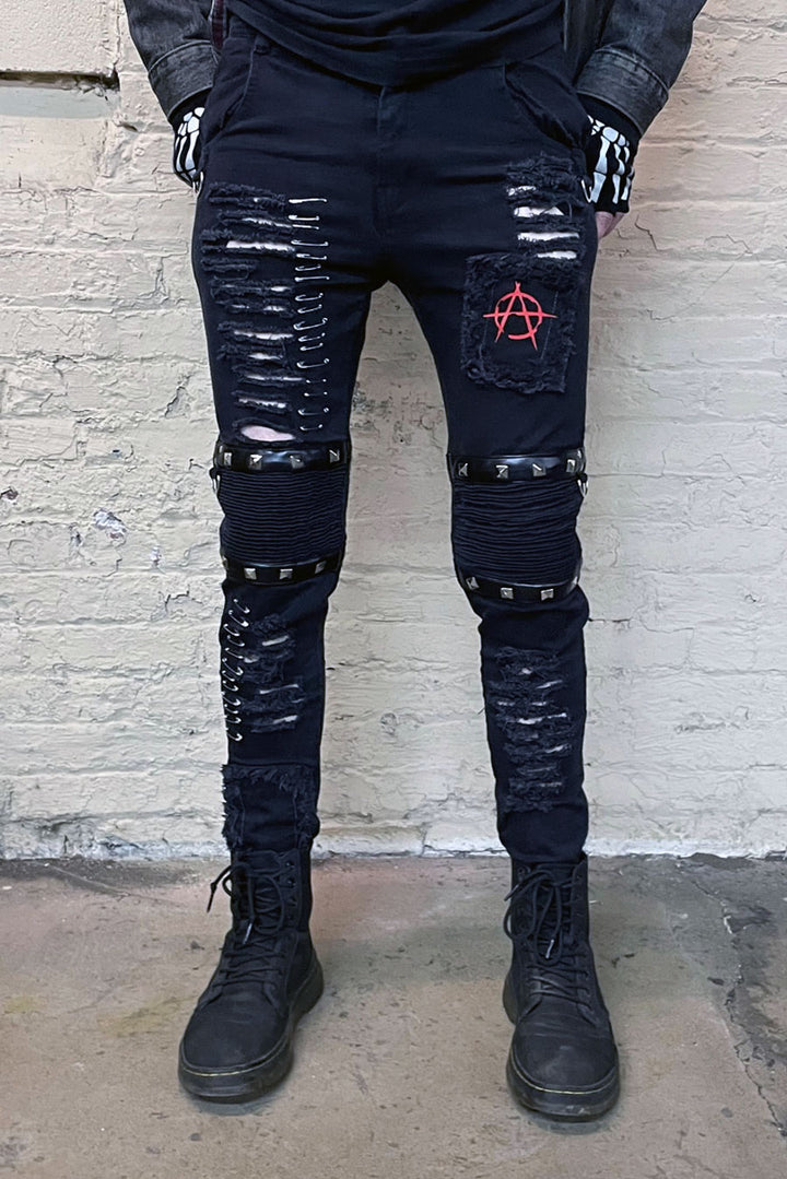 mens skinny emo distressed safety pin studded  jeans 