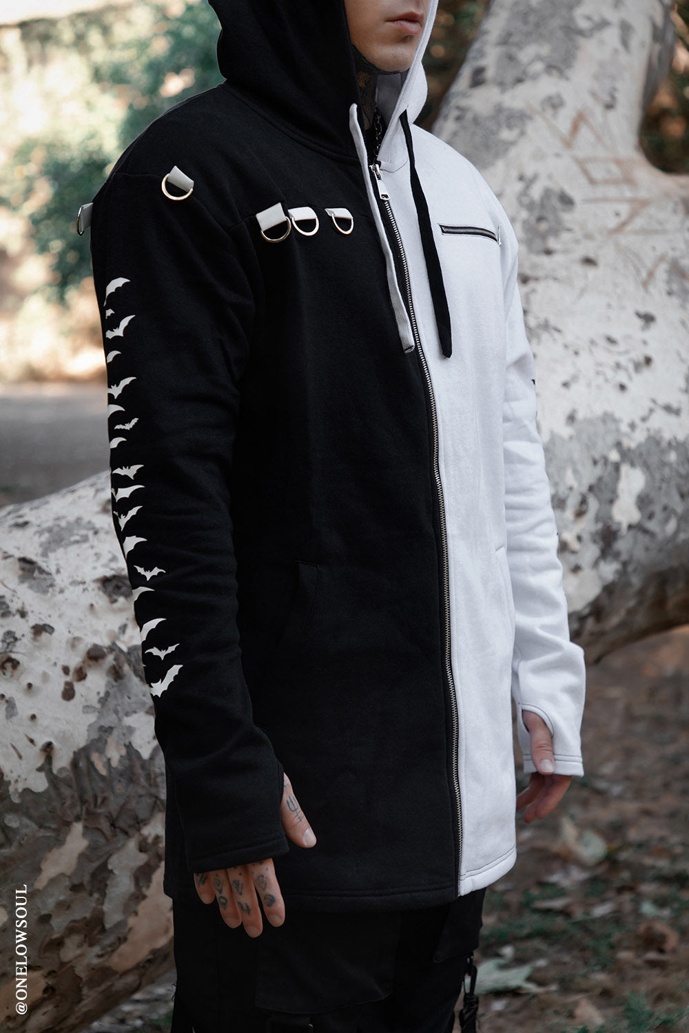 Split Mage Hoodie [Black/White]