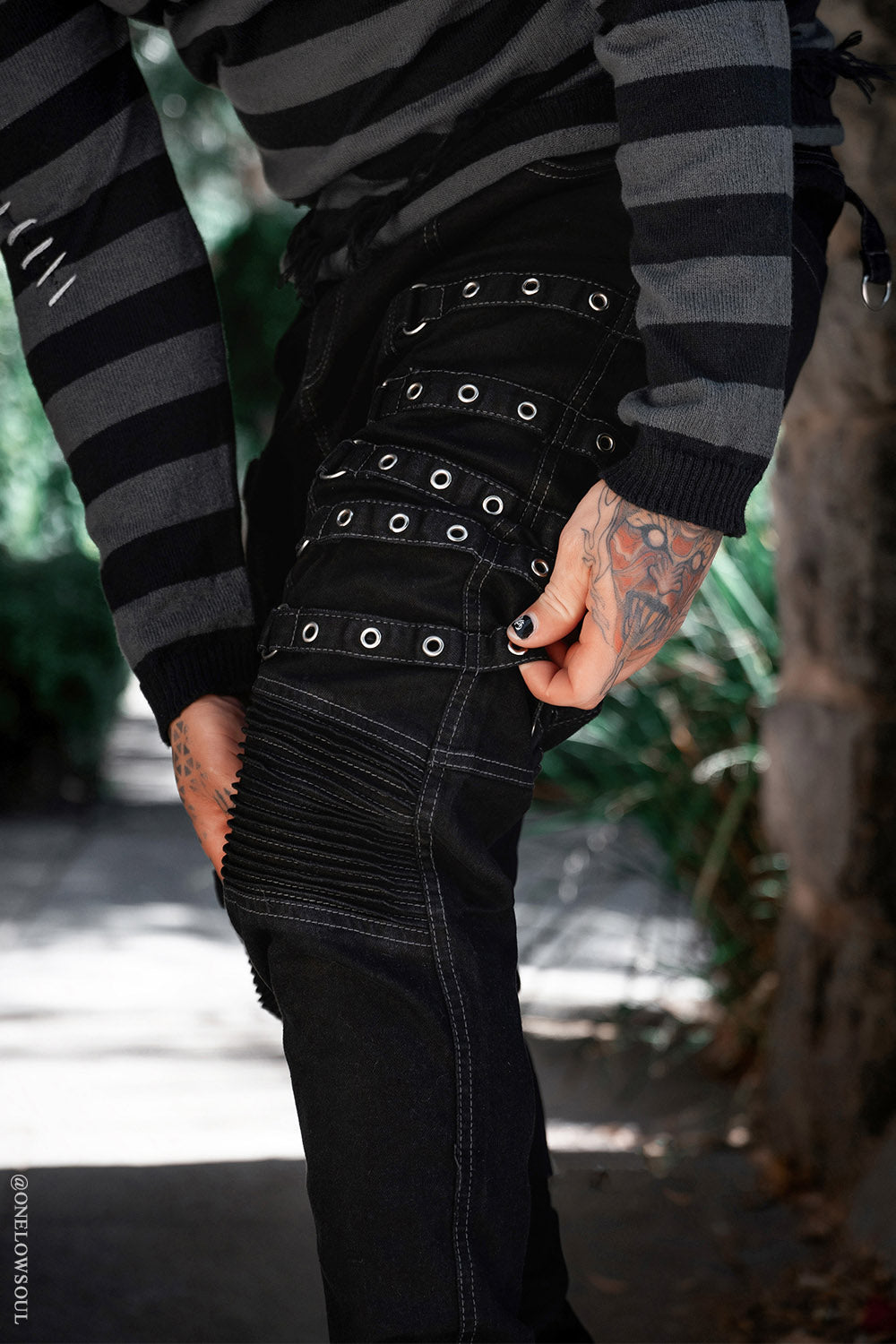 mens eyelet strap punk jeans 