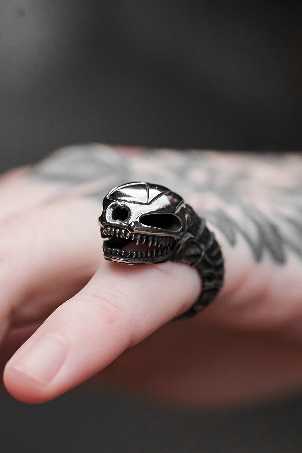 lively ghosts gothic ring