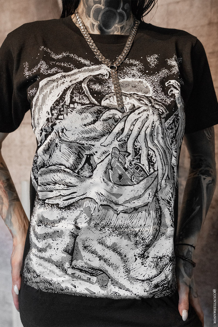 Cthulhu monster T-shirt 