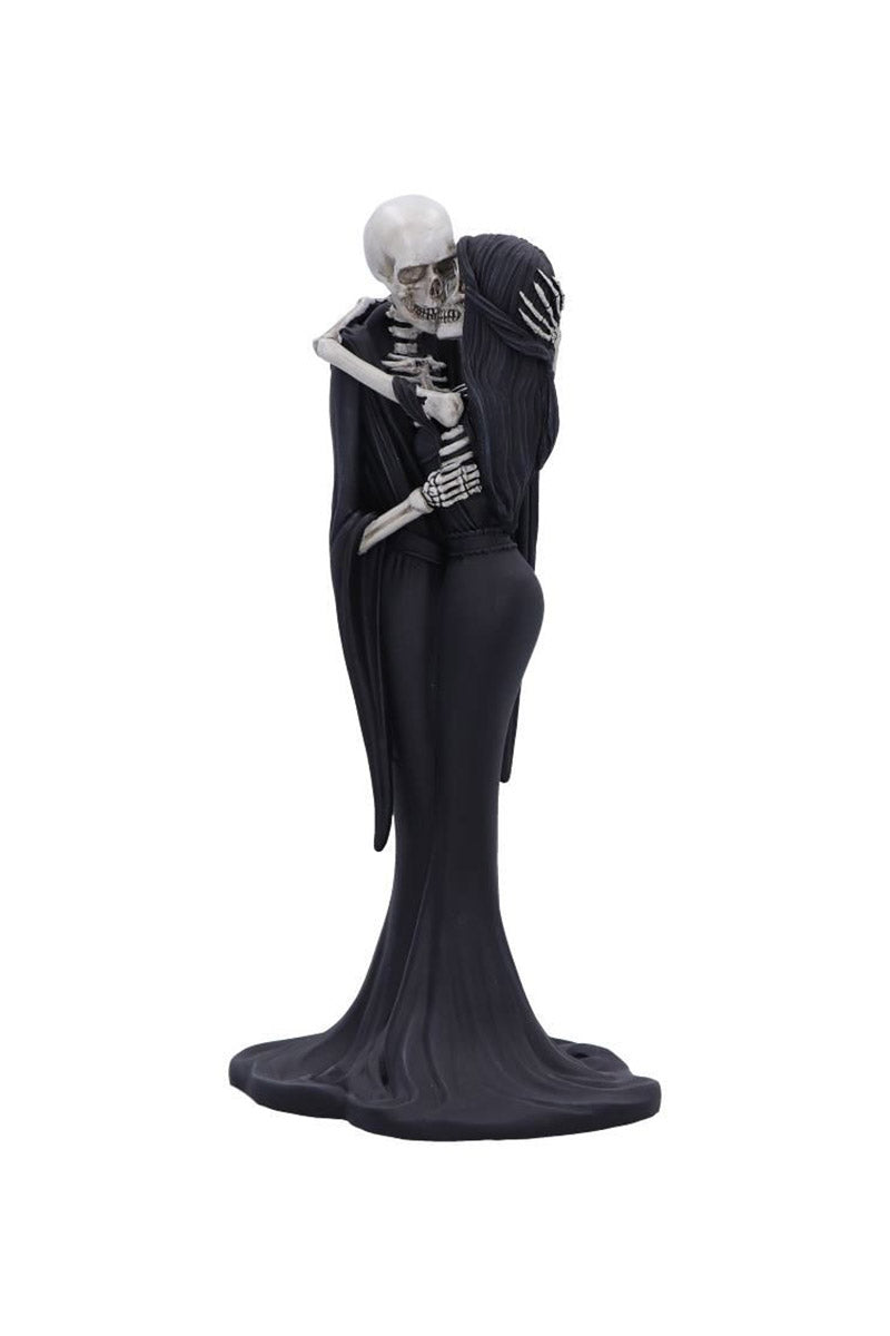 romantic goth skeleton lover statue  by nemesis now