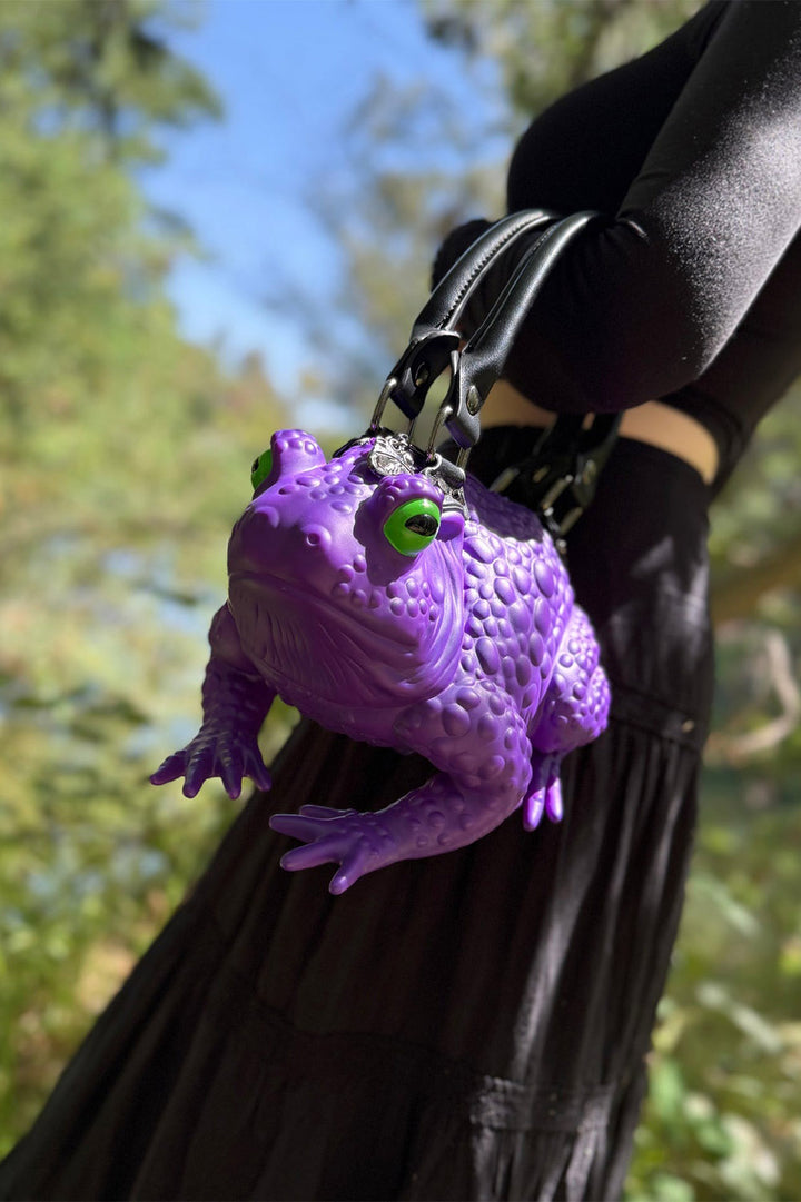 spooky cute halloween frog tad handbag 