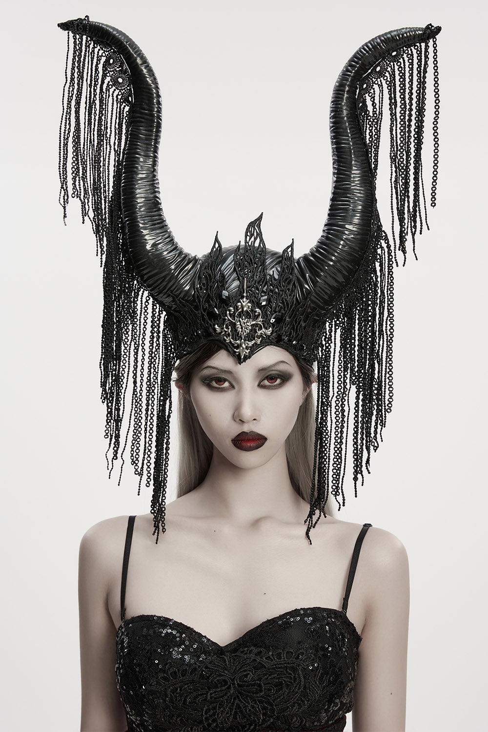 goth large horned headdress