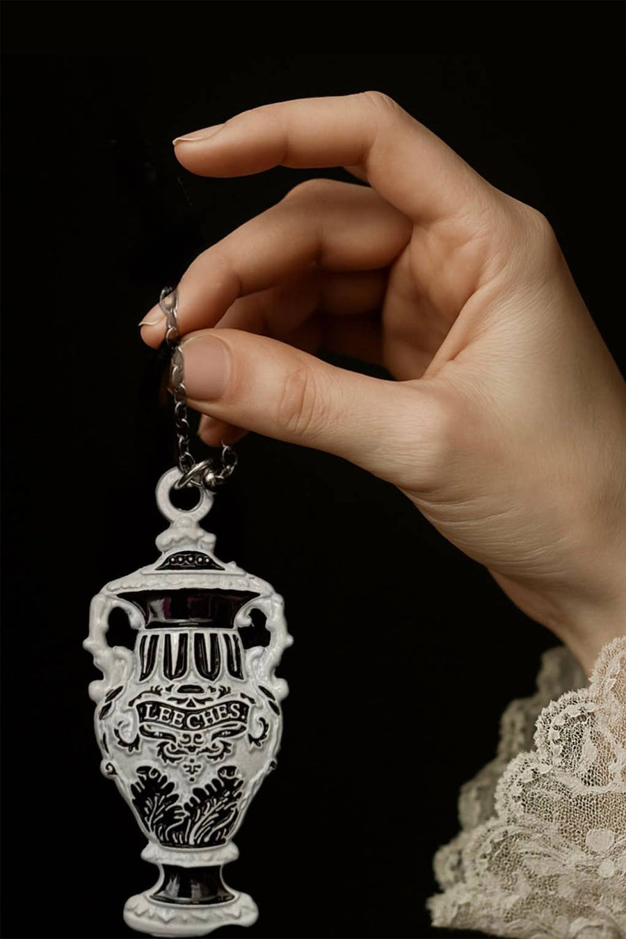 victorian oddities necklace 