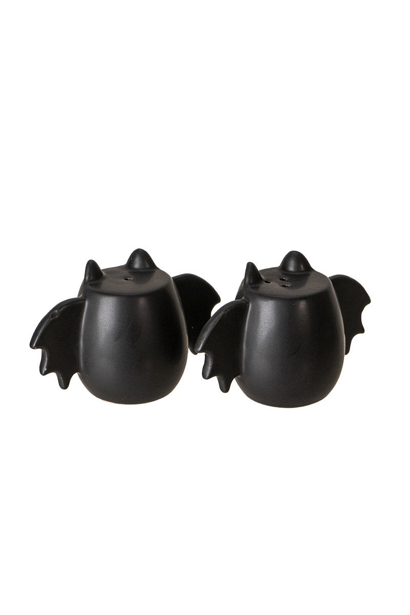black ceramic batwing shaped pepper and salt shakers 