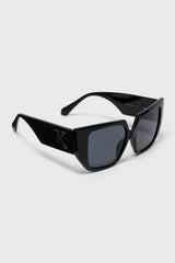 oversized gothic sunglasses