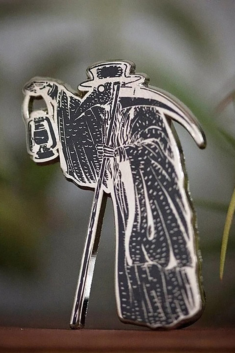 Niemand lebt für immer Pin