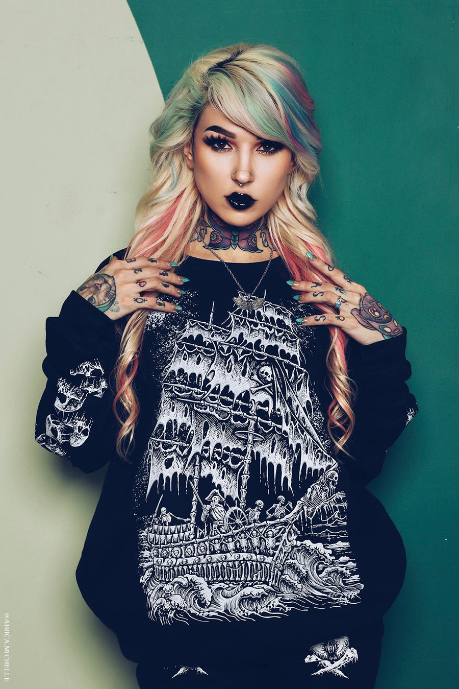 pirate gothic oversized sweatshirt with heavy metal skull sleeves
