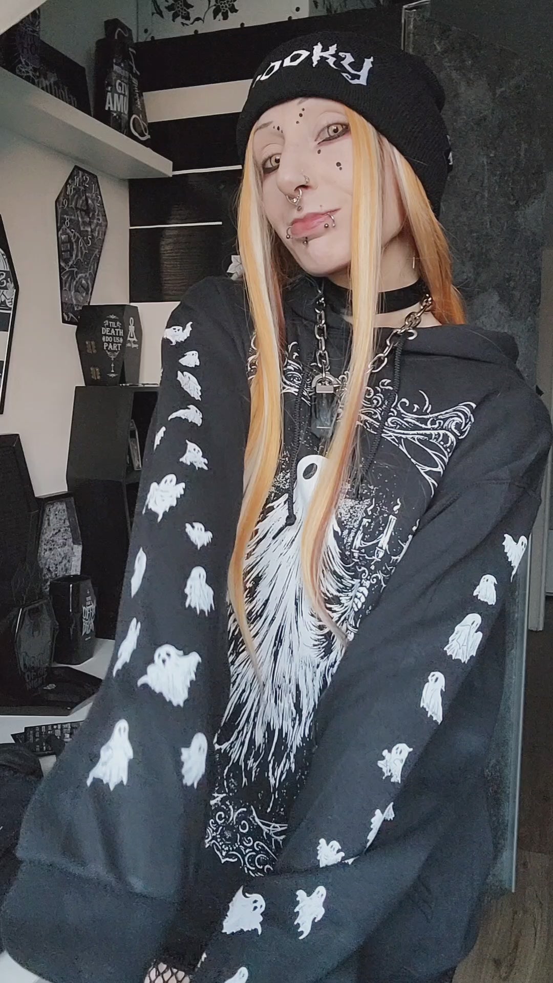 video of gothic ghost hoodie and cute ghost cup