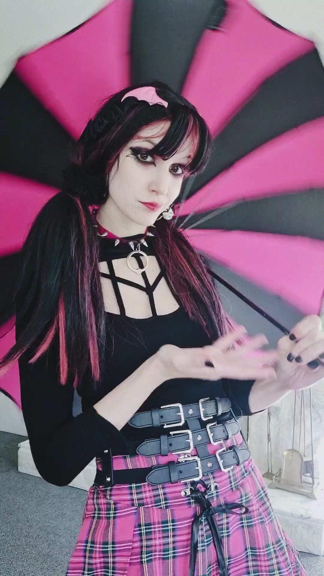 pastel goth girl using an emo  striped pagoda umbrella by vampirefreaks 