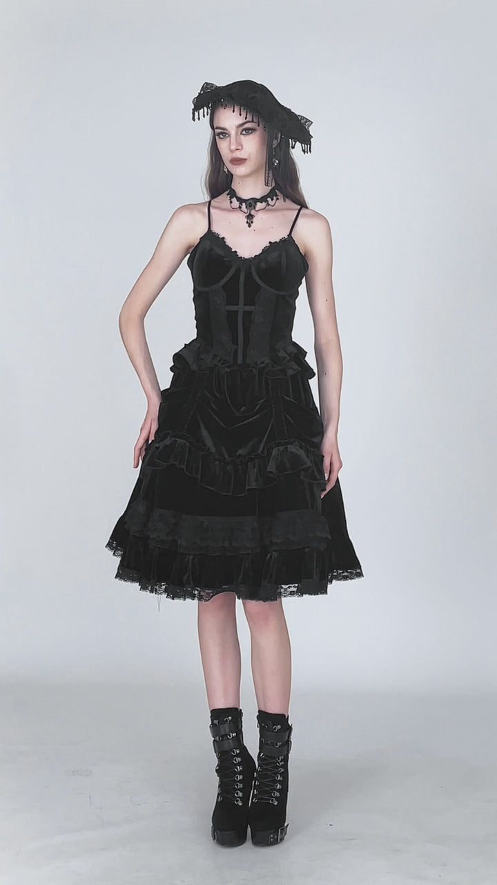 Video of Dark in Love midlength Victorian goth skirt
