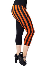 Leggings capri de rayas con mensaje "Trick or Treat"