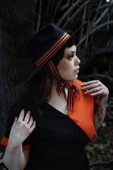 Sombrero con velo de pesadilla naranja 