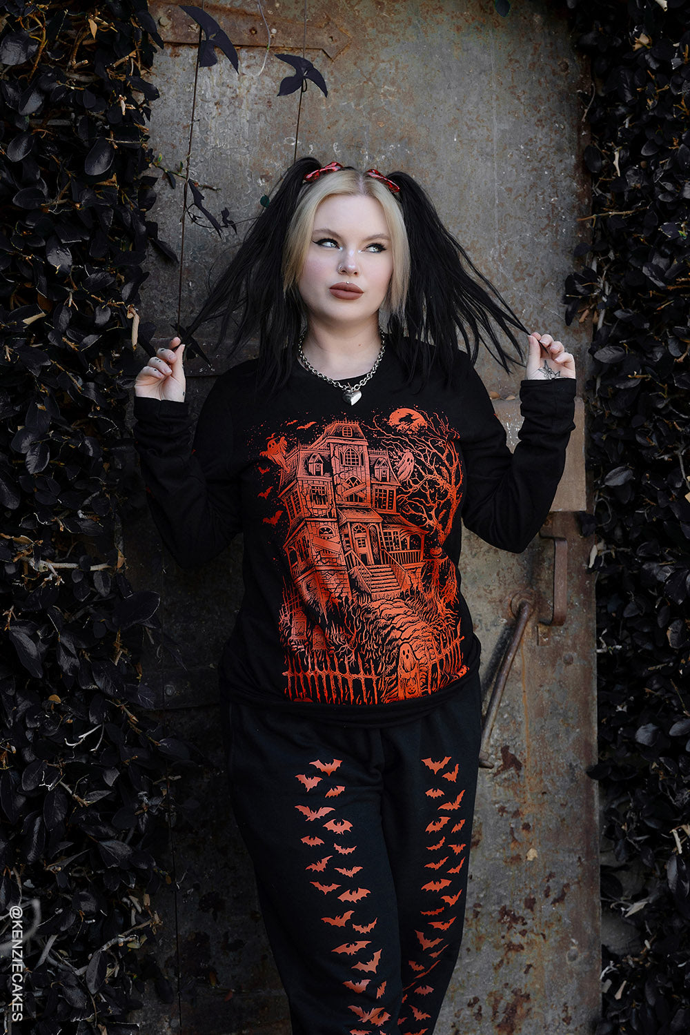 Haunted Mansion T-shirt [PUMPKIN ORANGE]