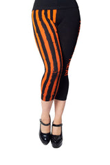 Leggings capri de rayas con mensaje "Trick or Treat"