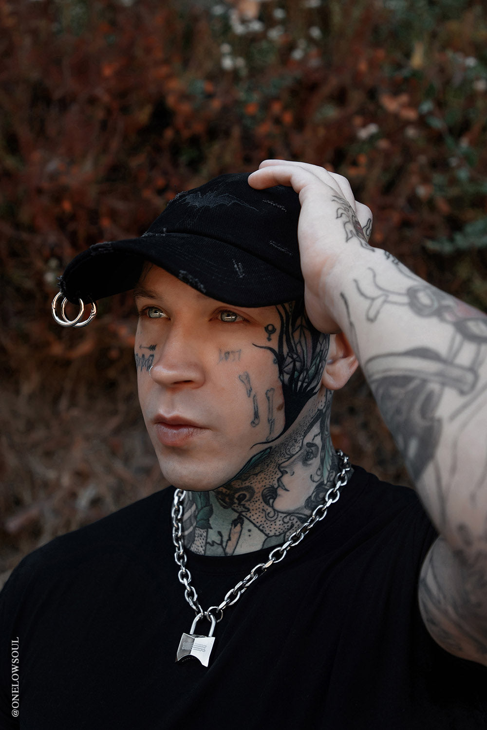 Vampire Bat Pierced Baseball Cap [Black]