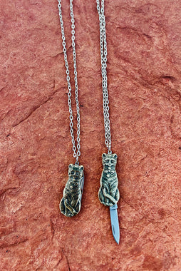 Cat Switchblade Stiletto Necklace [Ages 18+]