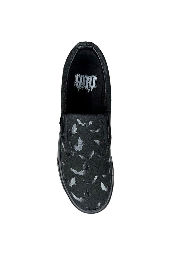 slip-on bat pattern emo skater shoes