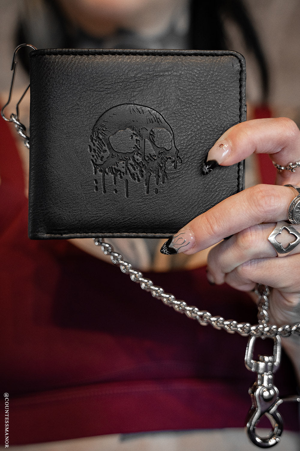 Skull Drip Emboss Bifold Wallet w/ Chain – VampireFreaks