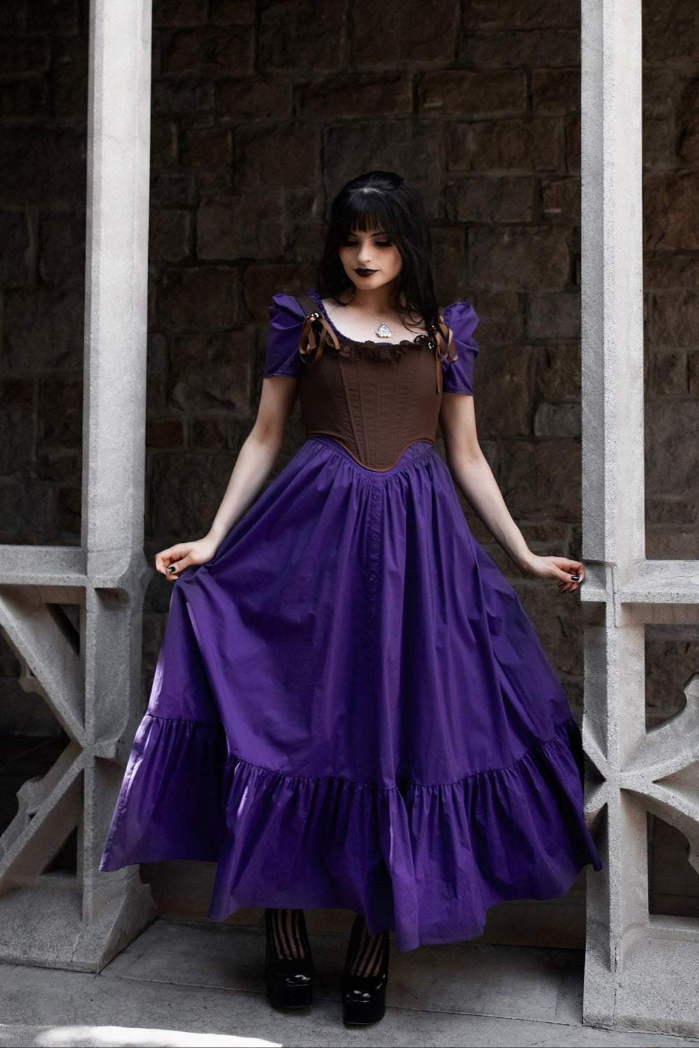 brown lace ruffle corset and ribbon laces