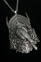 vinage goth raven necklace