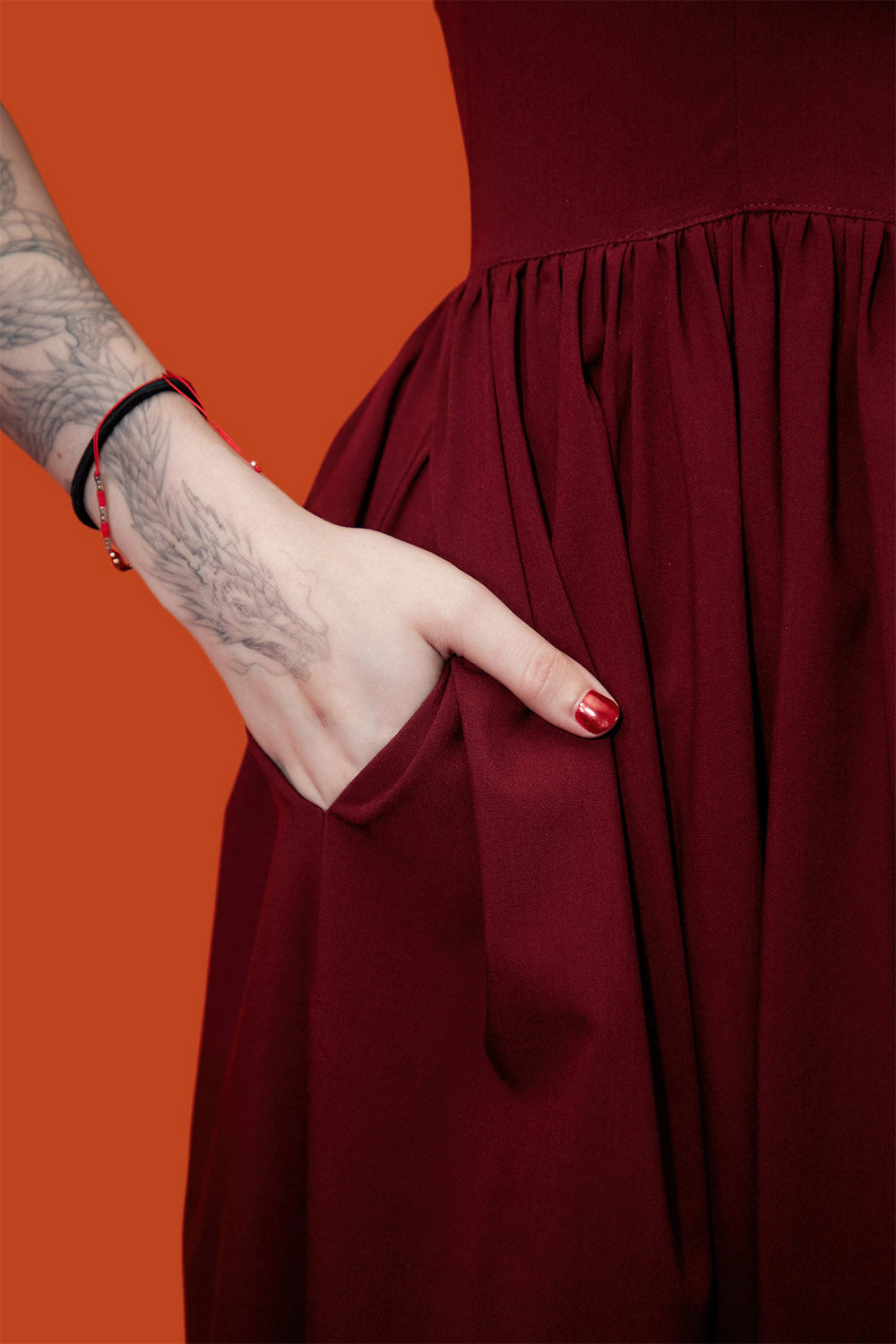 vintage inspired  red sleeveless dress with pockets