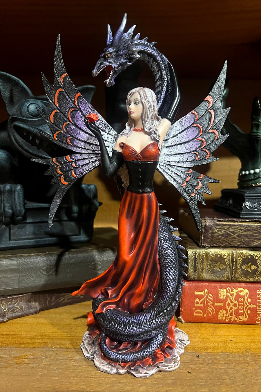 gothic renaissance statue 