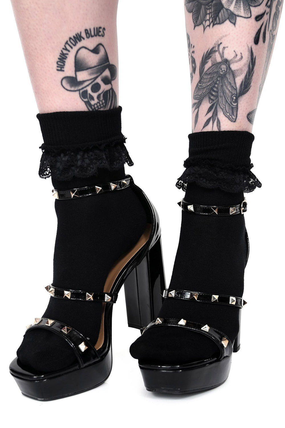 womens ruffled goth ankle socks