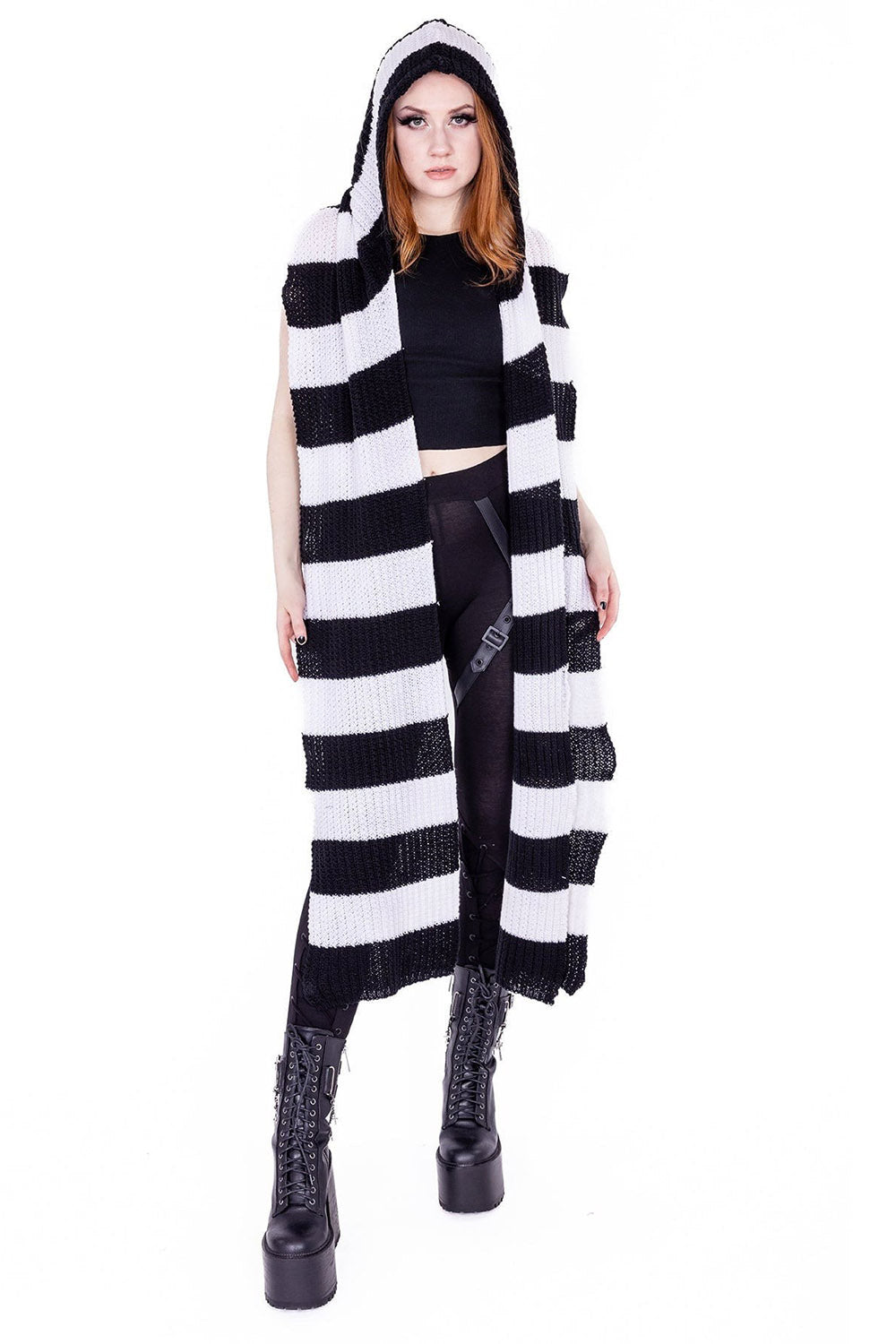 knitted black and white striped scarf for men