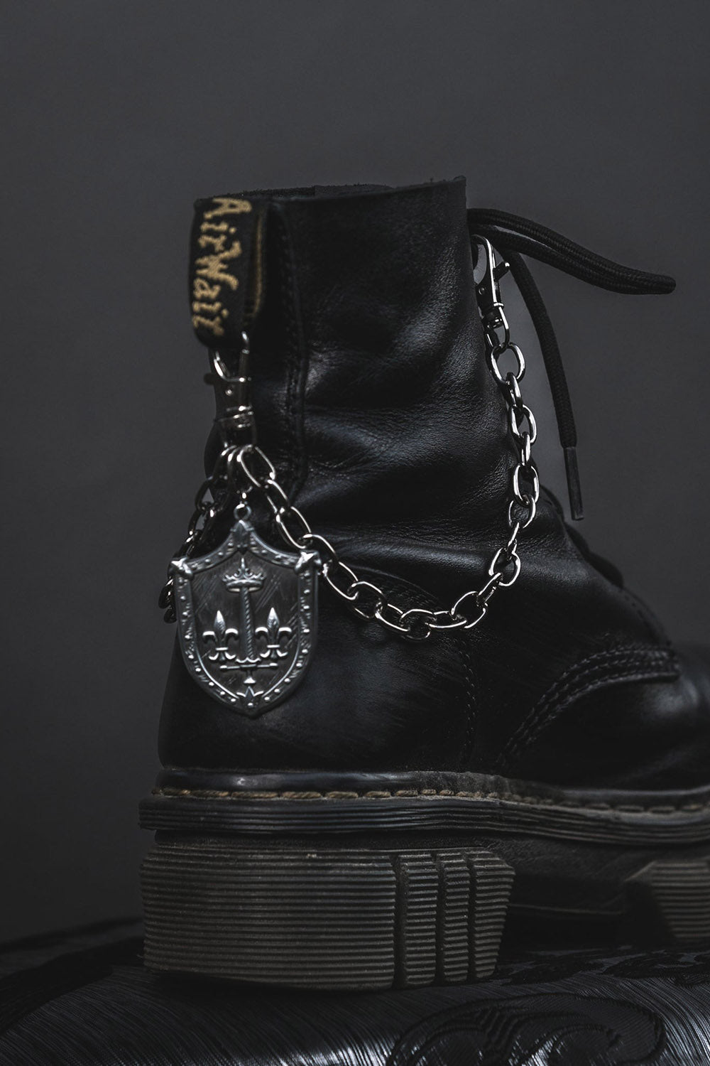 medieval goth shoe chain